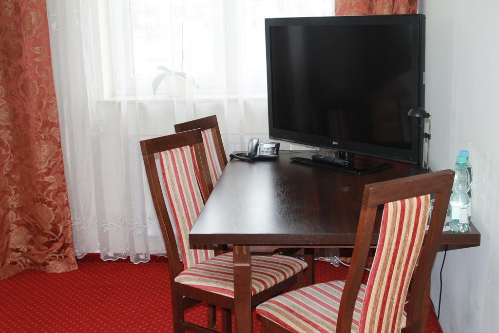 Hotel Kaprys Świdnik Стая снимка